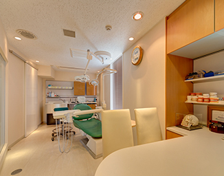 上野スマイル歯科インプラントセンターphoto